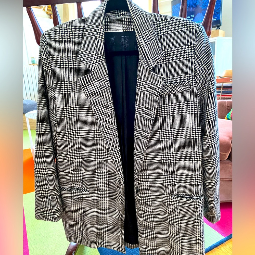 Vintage oversized 80s Houndstooth Plaid, Black and White, Wool blend Blazer